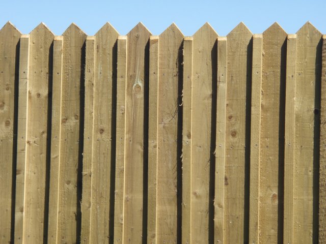 Pointed Top Panels with Edging Slips on Timber Posts - Rathnew